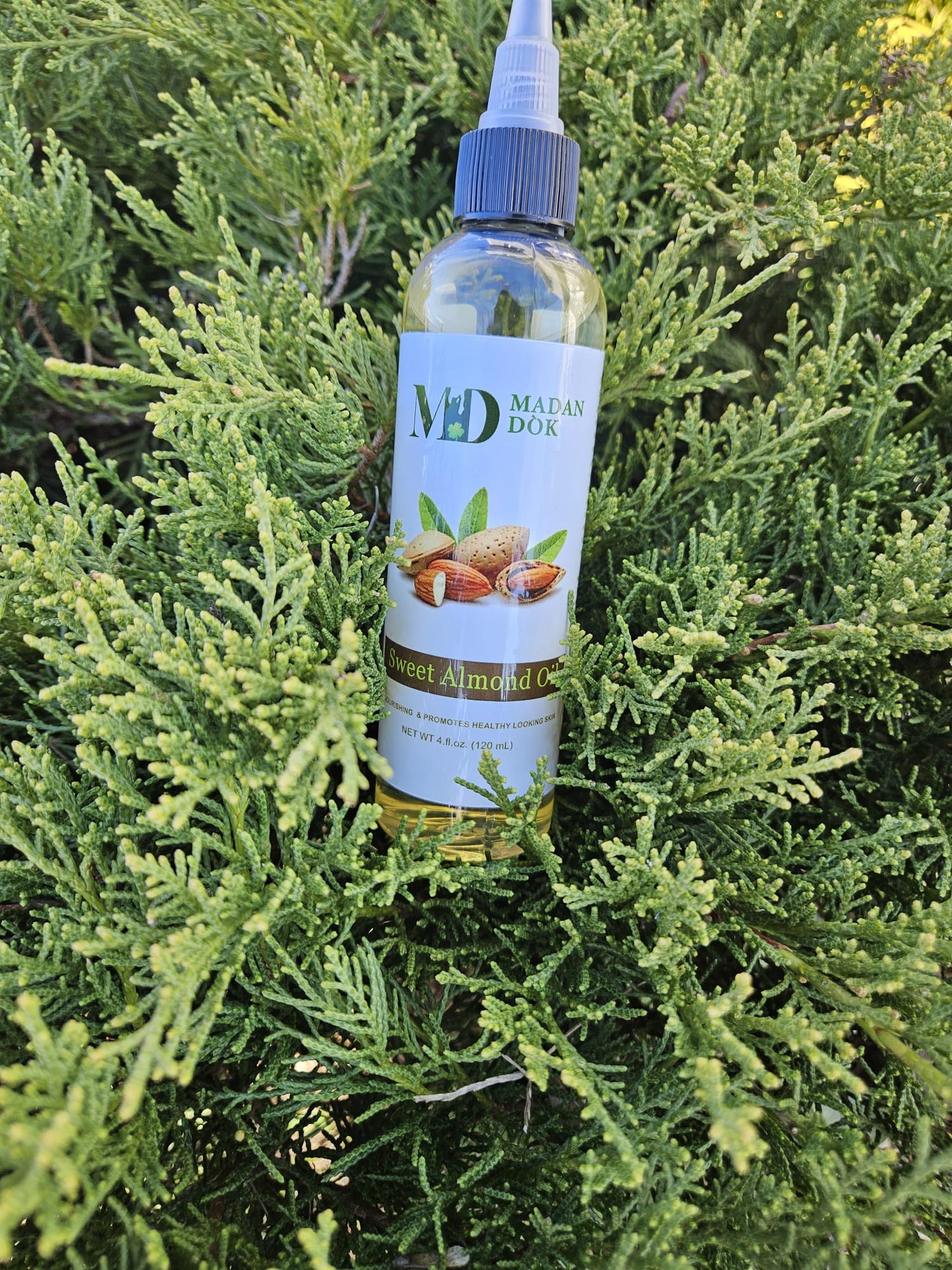 Sweet Almond Oil- 4 Fl Oz-100% pure unscented-Moisturizing oil Nourishing, promotes healthy-looking skin.
